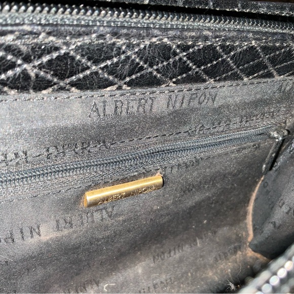 Albert Nipon Black Quilted Crossbody Bag with Gold Chain - Picture 5 of 6